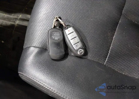 2016 Nissan Rogue Sl из США, поврежденный, VIN 5N1AT2MV7GC731946